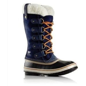 SOREL WOMEN'S JOAN OF ARCTIC SHEARLING BOOT